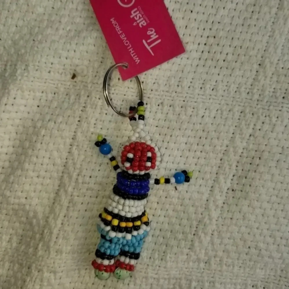 The Aisha Girls‎ beadedl keychain NWY